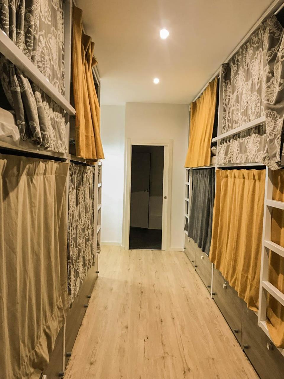 Cantagua Hostel Валенсія Екстер'єр фото