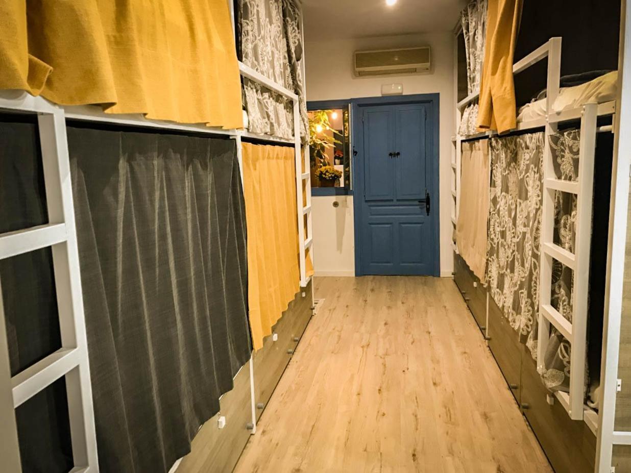 Cantagua Hostel Валенсія Екстер'єр фото